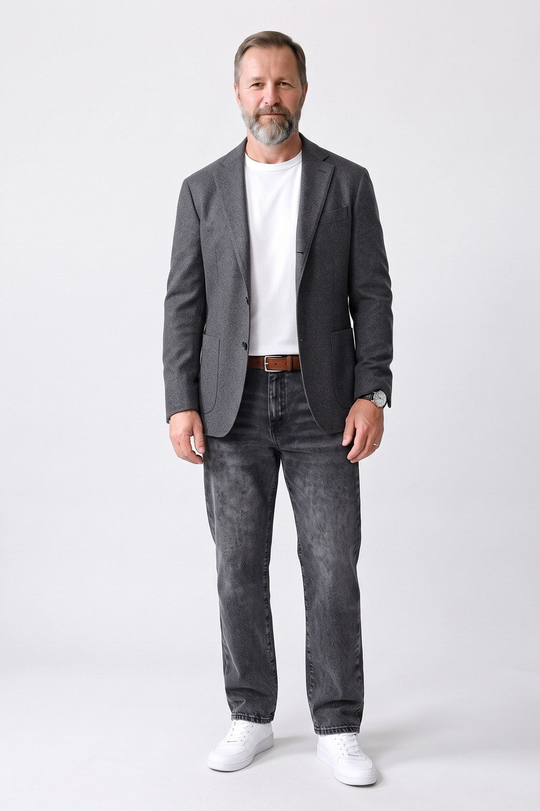 Herren Baggy Jeans | Gerades Bein — Dunkelgrau — Vorderansicht — am Modell