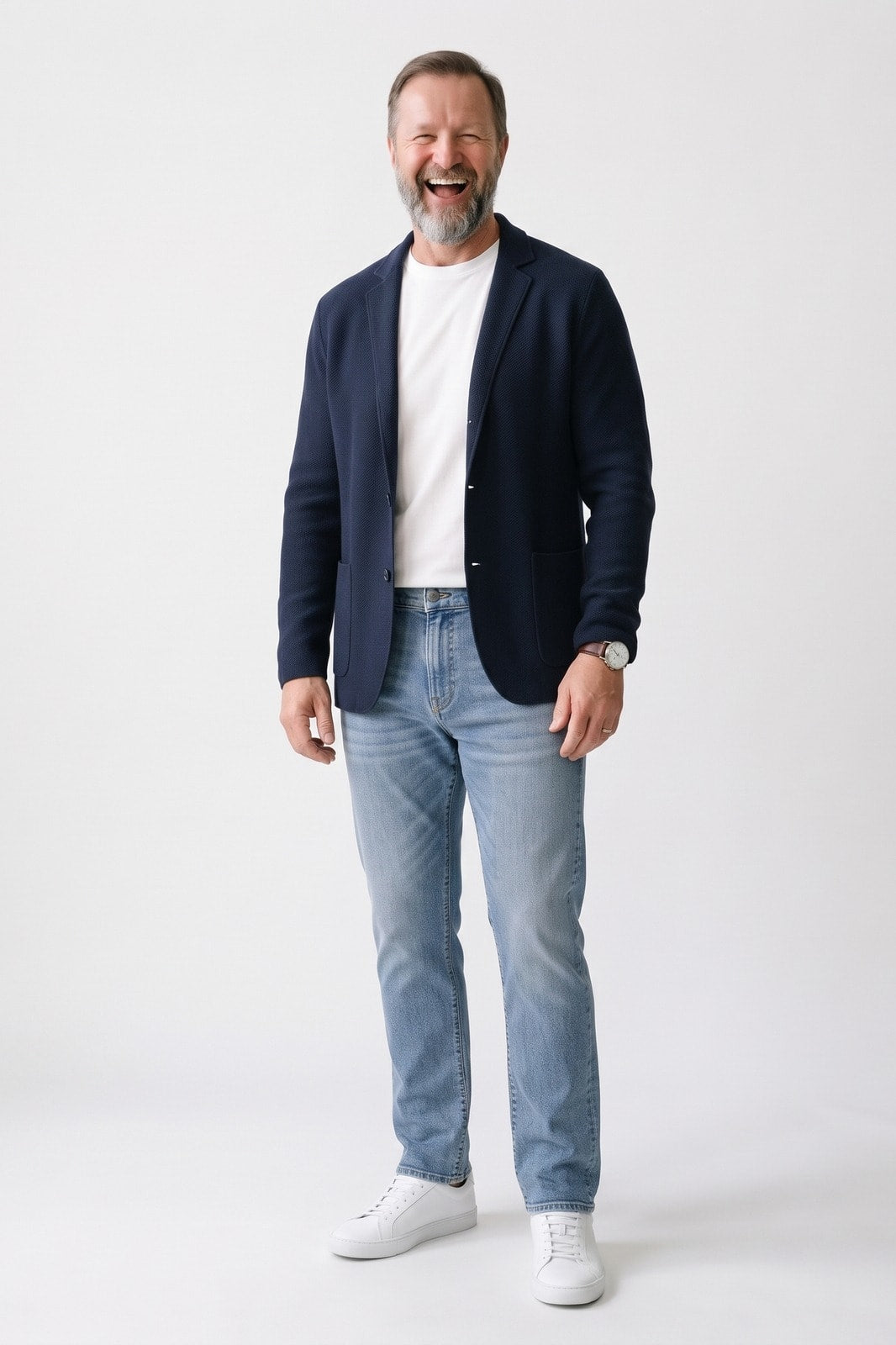 Herren Baggy Jeans | Gerades Bein — Hellblau — Vorderansicht — am Modell