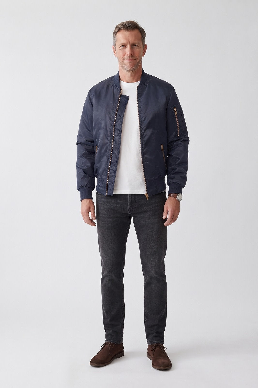 Herren Bomberjacke | Gesteppt — Marineblau — Vorderansicht — am Modell