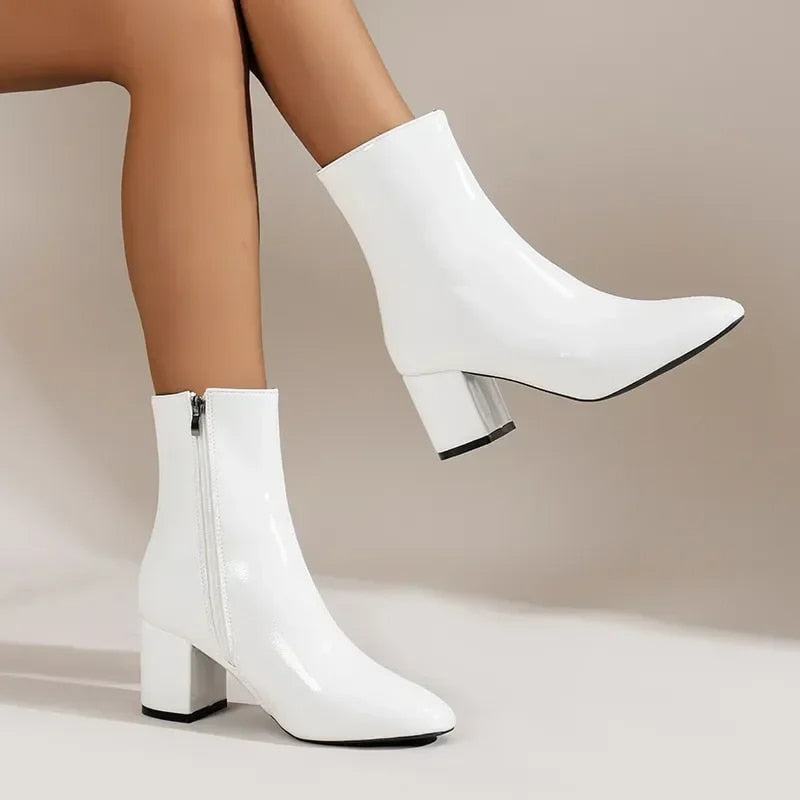 Damen Stiefelette mit quadratischer Zehenpartie und seitlichem Reißverschluss – 9