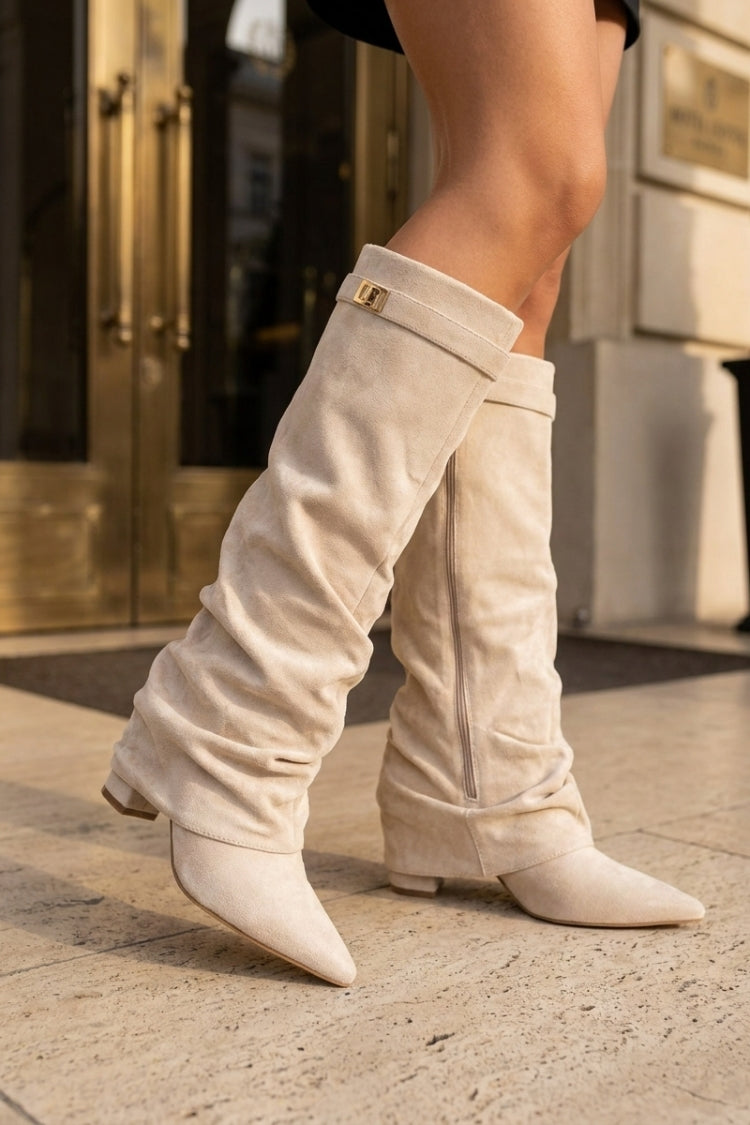 Damen Slouch-Stiefel | Spitze Zehenpartie & Niedriger Absatz