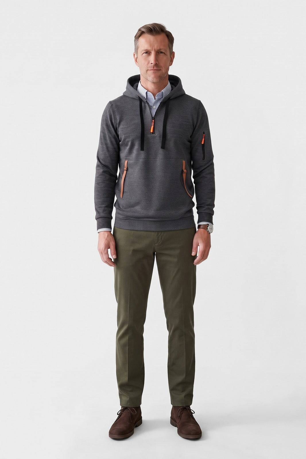Herren Kapuzenhoodie | Taschen — Anthrazit — Vorderansicht — am Modell