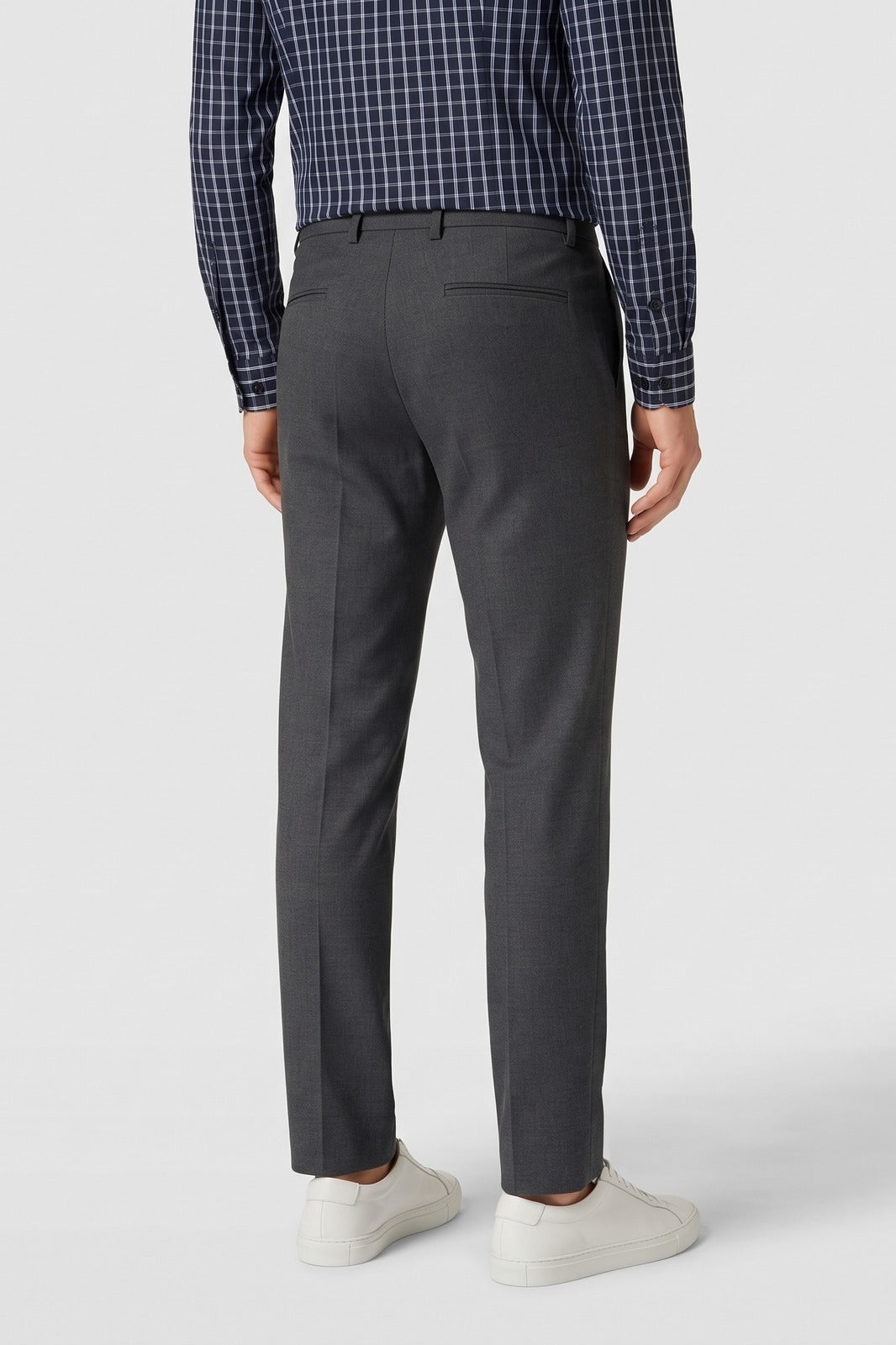 Herren Hemd-Hose-Set | Business-Casual — Beige — Rückansicht — am Modell