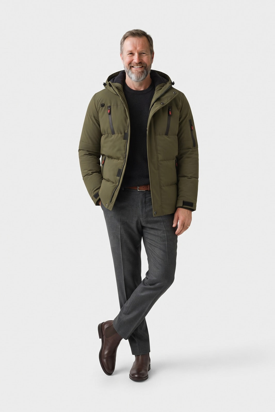 Herren Steppjacke mit Kapuze | Stehkragen — Grün — Vorderansicht — am Modell