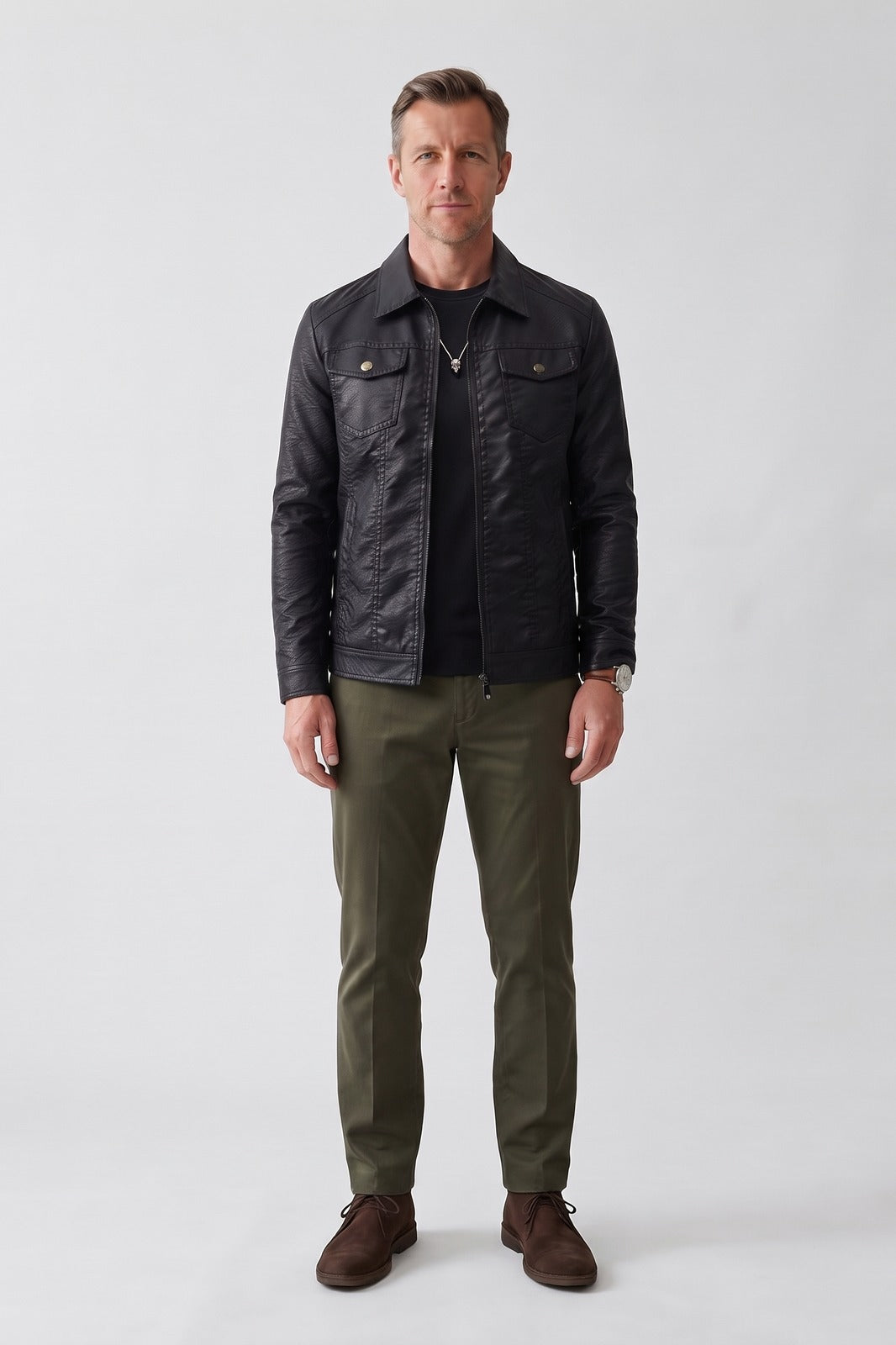 Herren Vintage Bikerjacke | Reverskragen — Schwarz — Vorderansicht — am Modell
