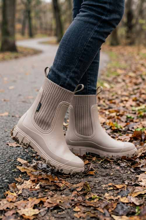 Damen Chelsea-Regenstiefel mit Zugschlaufe und geripptem Schaft – 5