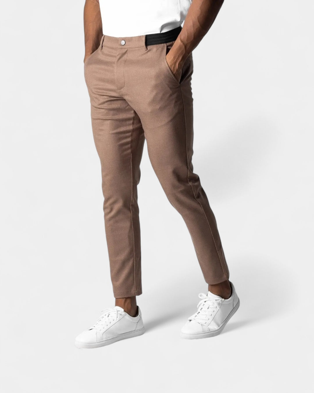 Herren Chino-Hose mit schrägen Eingrifftaschen und Kontrasteinsatz am Bund – 5