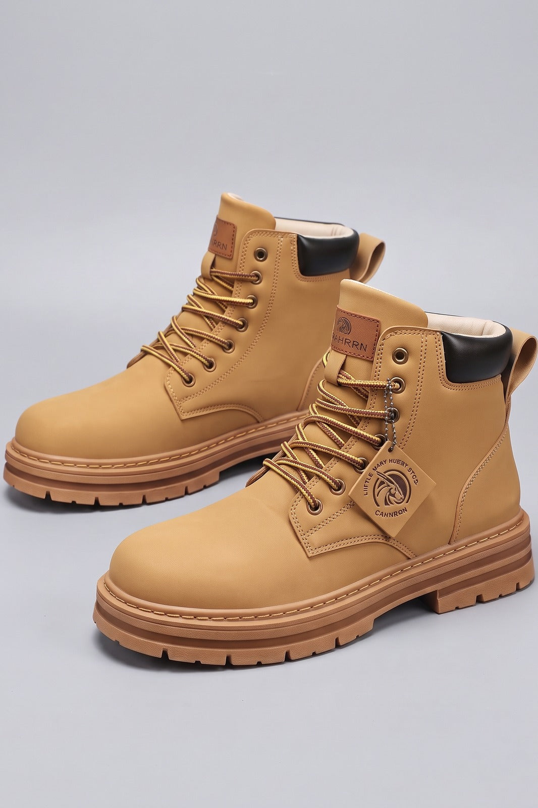 Herren Arbeitsstiefel | Profilsohle — Braun — shoe_main — am Modell