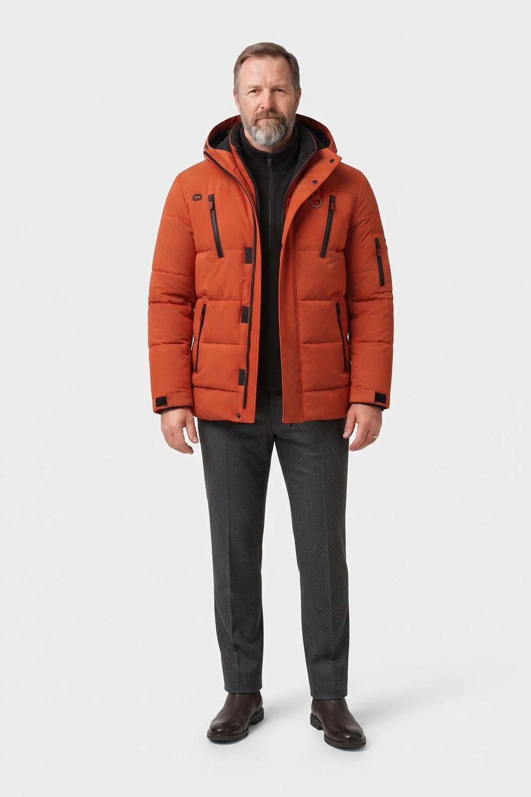 Herren Steppjacke mit Kapuze | Stehkragen — Orange — Vorderansicht — am Modell