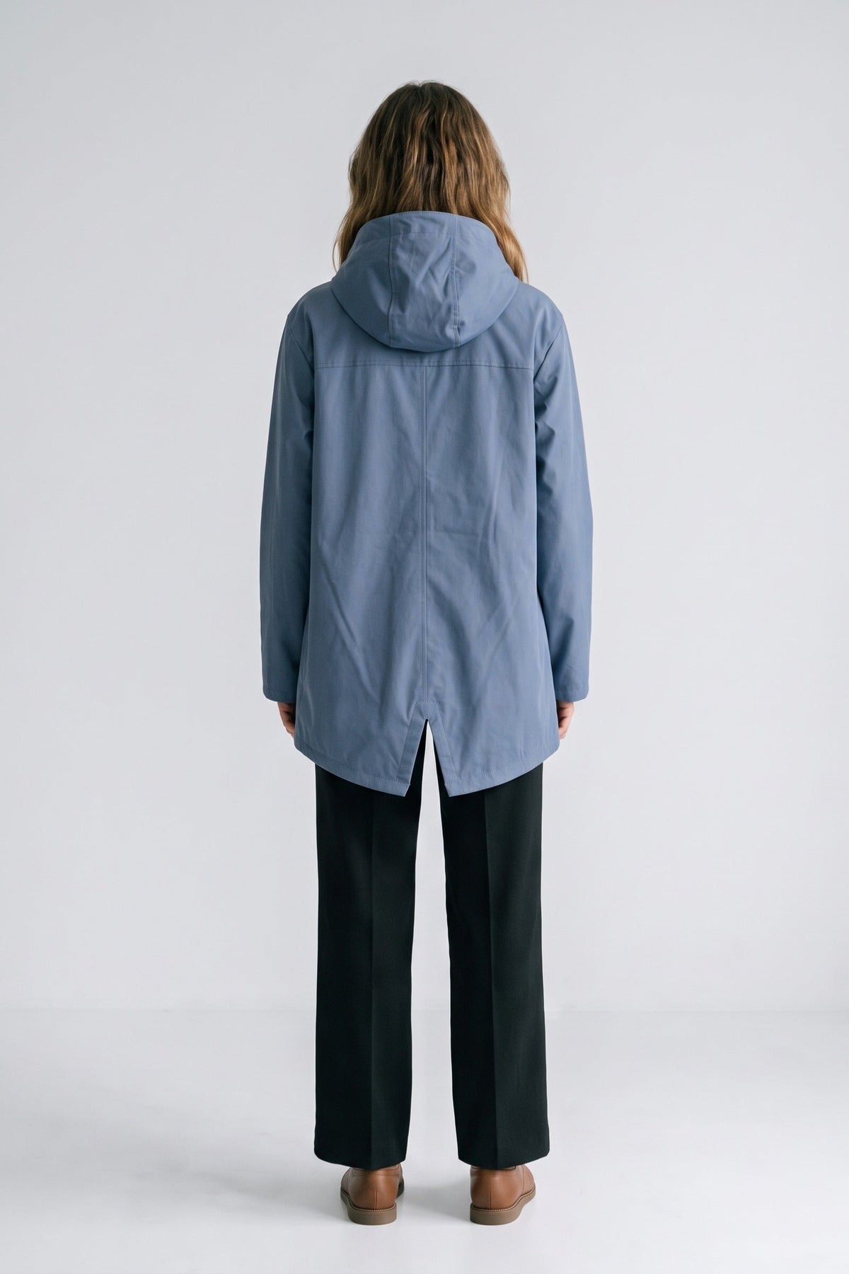 Damen Regenjacke mit Kapuze und Klappentaschen, gerader Schnitt – 4